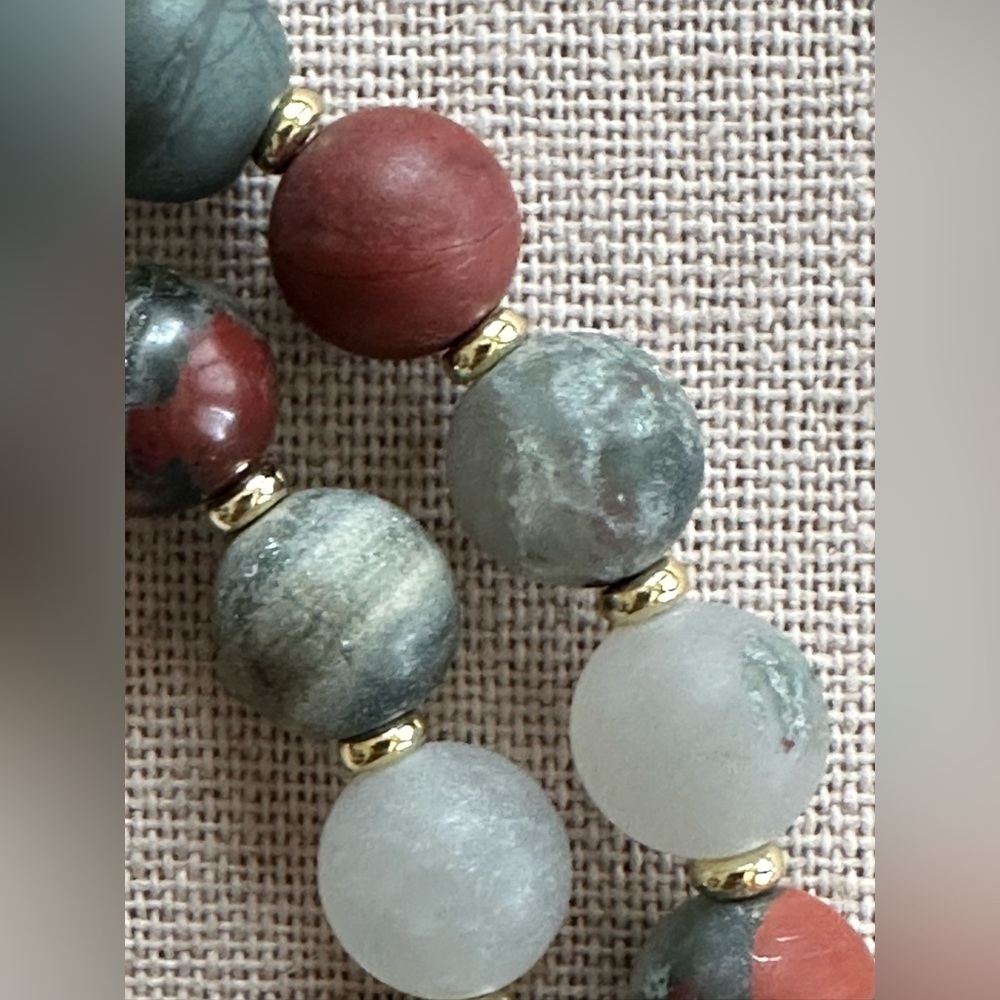 22-1/2 inch Matte Bloodstone bead Necklace NWOT - Picture 7 of 11